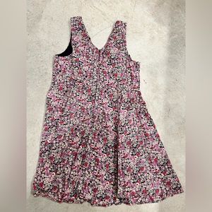 Super cute floral spring/summer dress size large